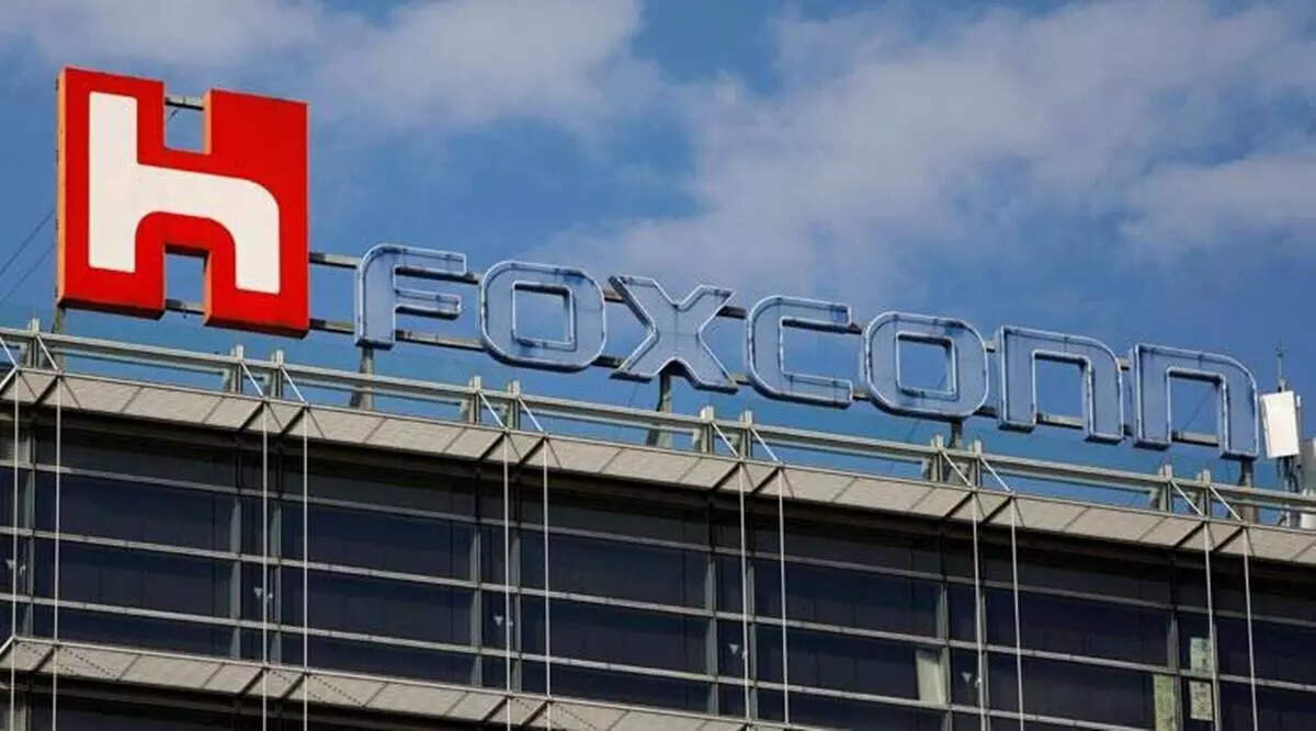 Foxconn aims to get 5% of the global market share for EV business by 2025