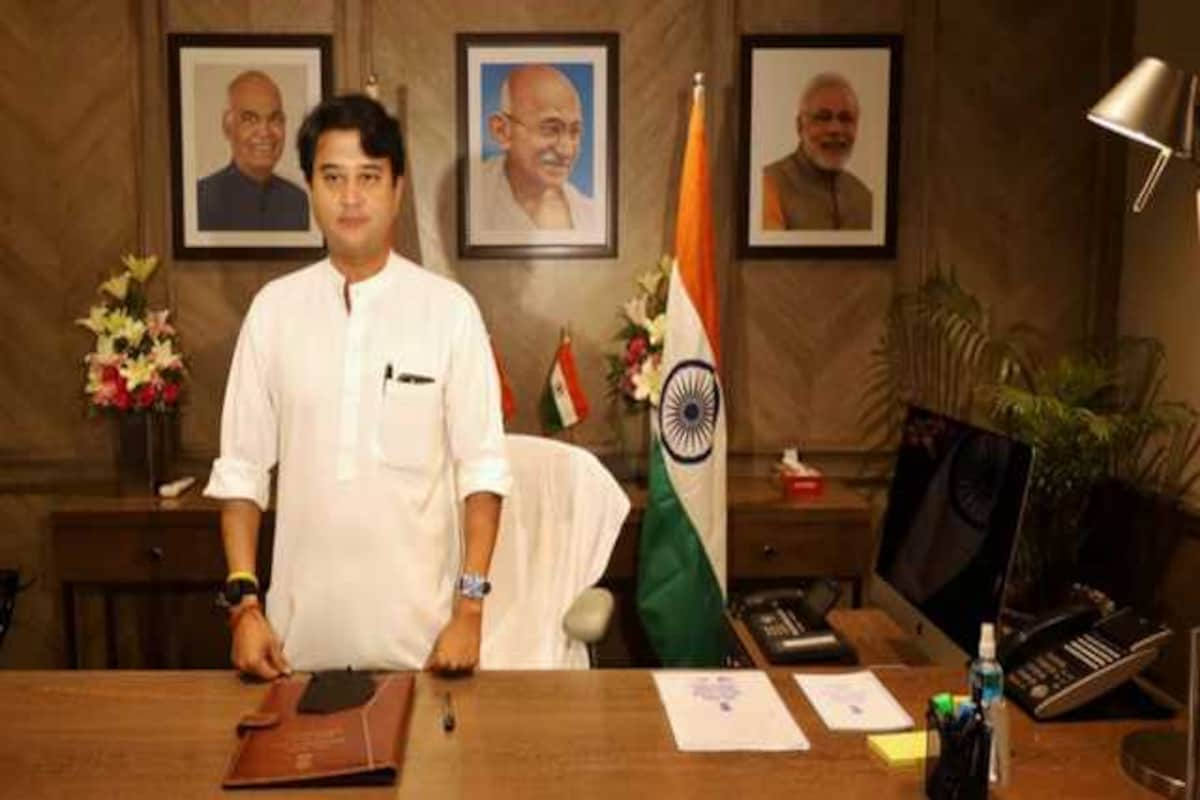 Jyotiraditya Scindia assumes addl charge of steel ministry