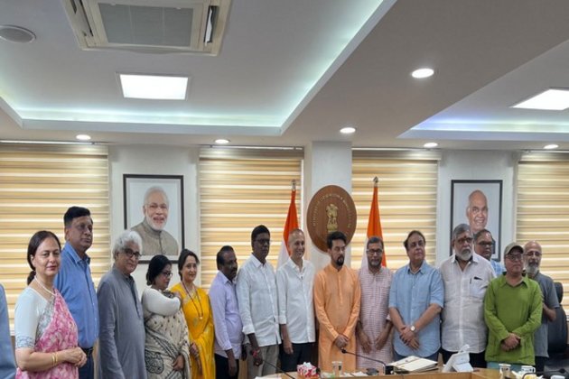 UNION MINISTER FOR INFORMATION & BROADCASTING, YOUTH AFFAIRS AND SPORTS, ANURAG SINGH THAKUR RECEIVES THE 68TH NATIONAL FILM AWARDS REPORT PRESENTED BY THE JURY MEMBERS