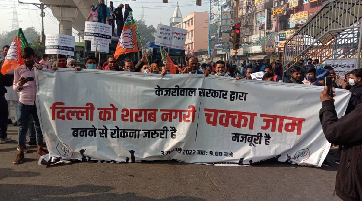 BJP holds protest against Delhi govt’s liquor policy