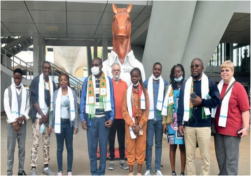 THE CHESS CHAMPIONS OF SOUTH AFRICA AND NIGERIA TOOK A GROUP PHOTO WITH THAMBI- THE MASCOT OF THE 44TH CHESS OLYMPIAD ON ARRIVING AT CHENNAI AIRPORT.