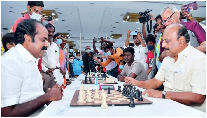 MINISTERS INAUGURATED THE TRIAL RUN OF THE 44TH CHESS OLYMPIAD AT MAMALLAPURAM.