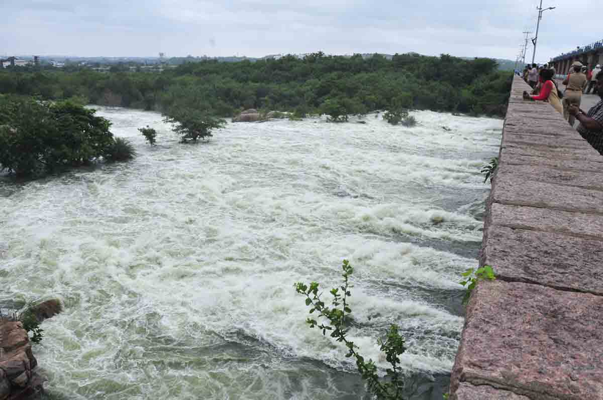 Gates of twin reservoirs in Hyderabad opened after heavy rains