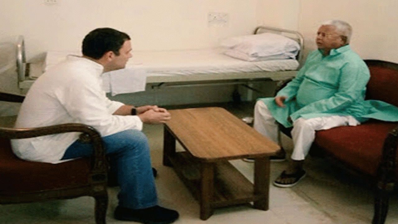 Rahul visits ailing Lalu Yadav at AIIMS