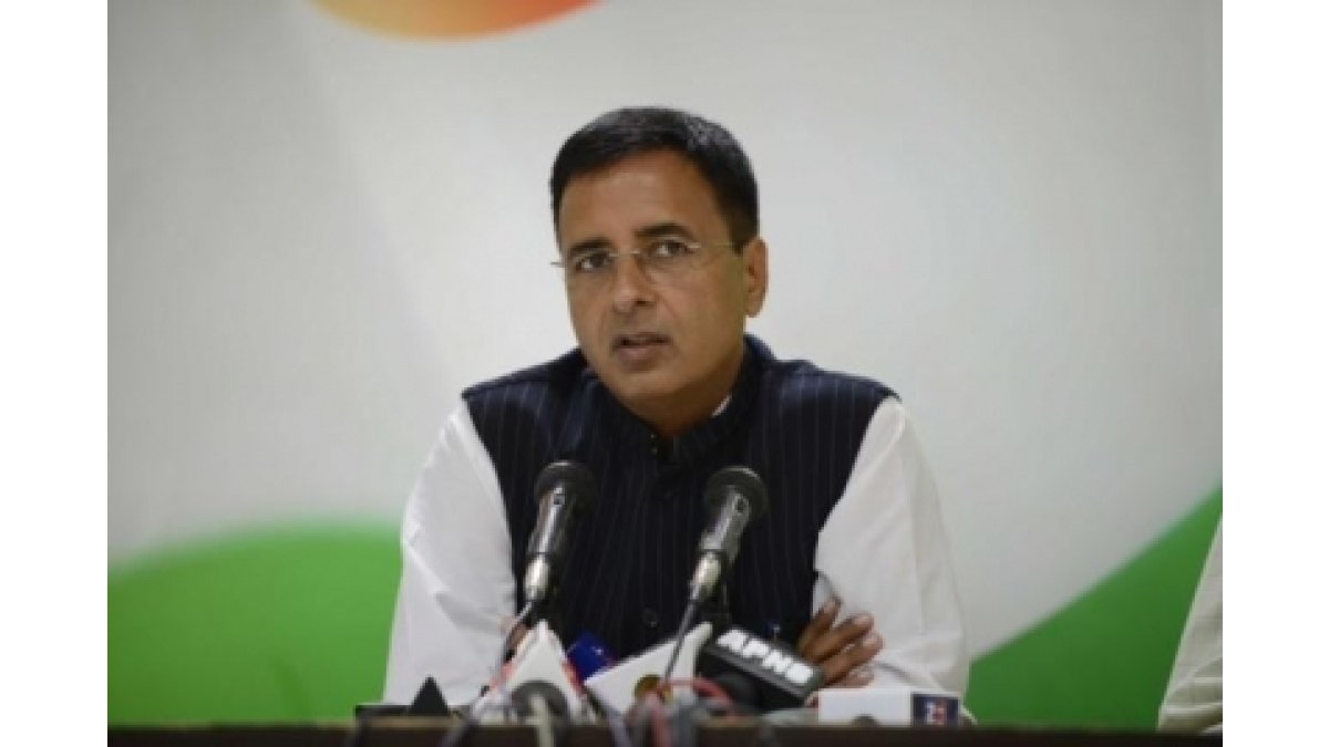 'Move high court', SC on Surjewala's plea challenging linking Aadhaar to voter card