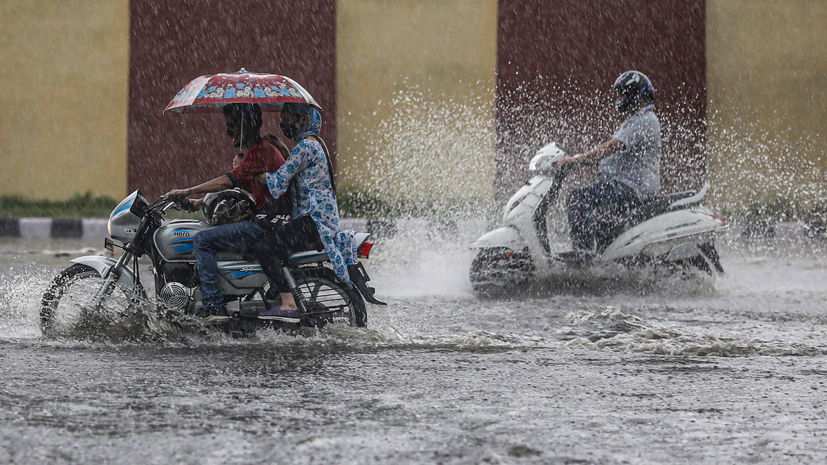 MP-Nagpur highway closed due to floods, 3 Bhopal-bound flights land in Indore