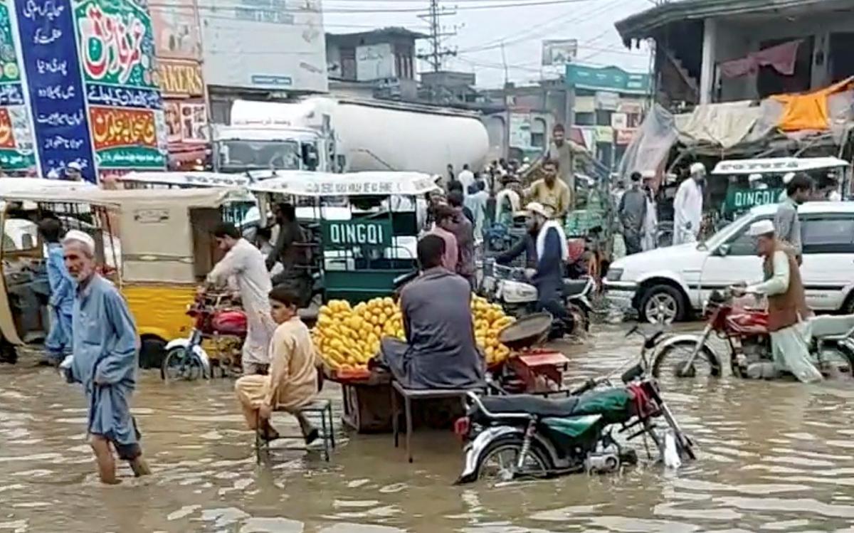 Death toll from rain, floods in Pak reaches 478