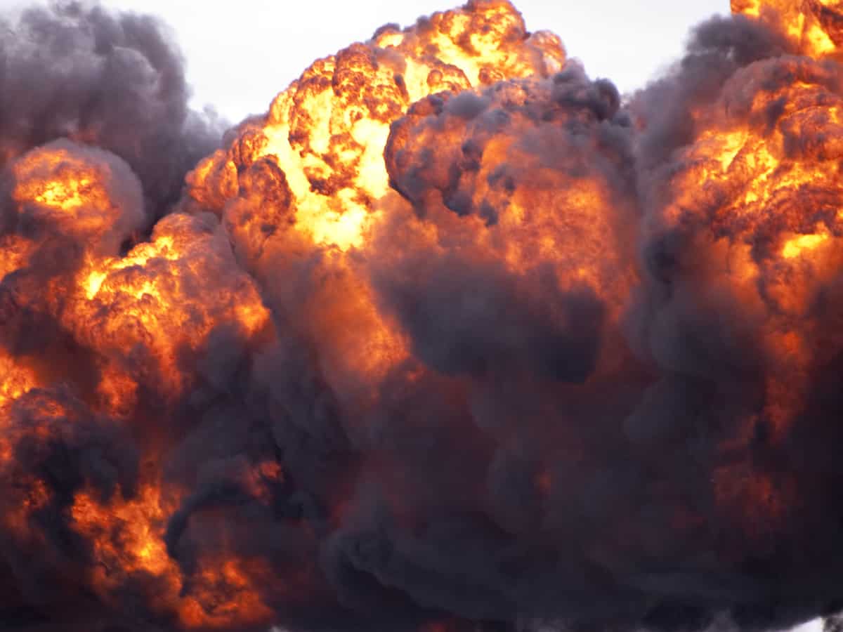 2 killed in sugar factory refinery explosion