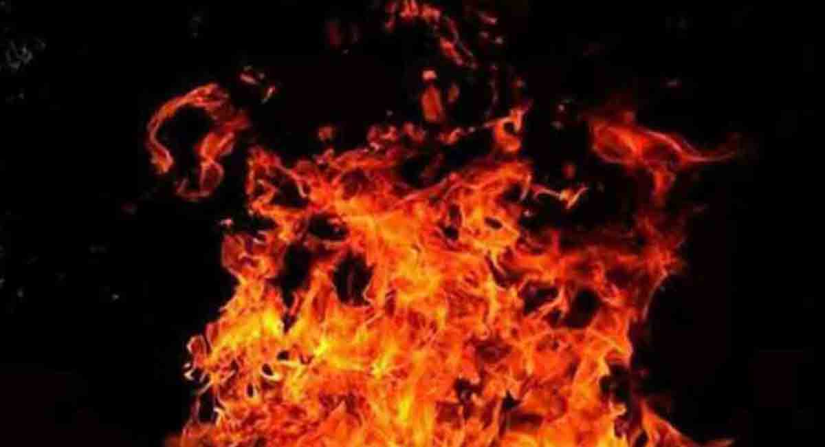 Burglars set house afire after theft in Hyderabad