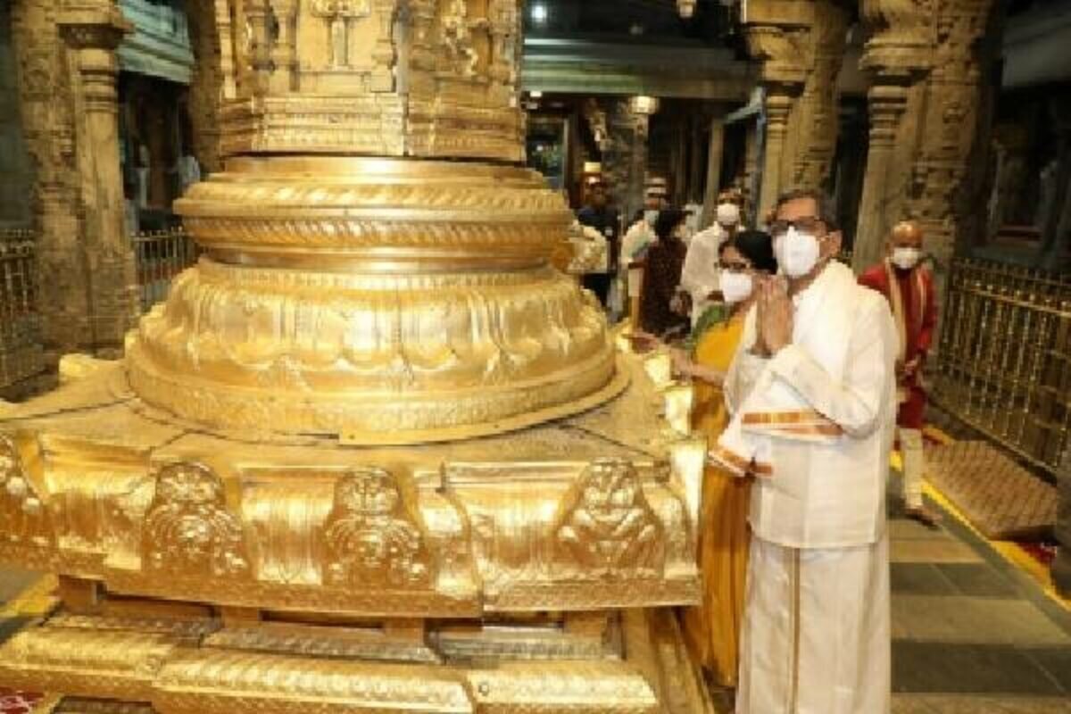 CJI worships Lord Venkateswara Swamy