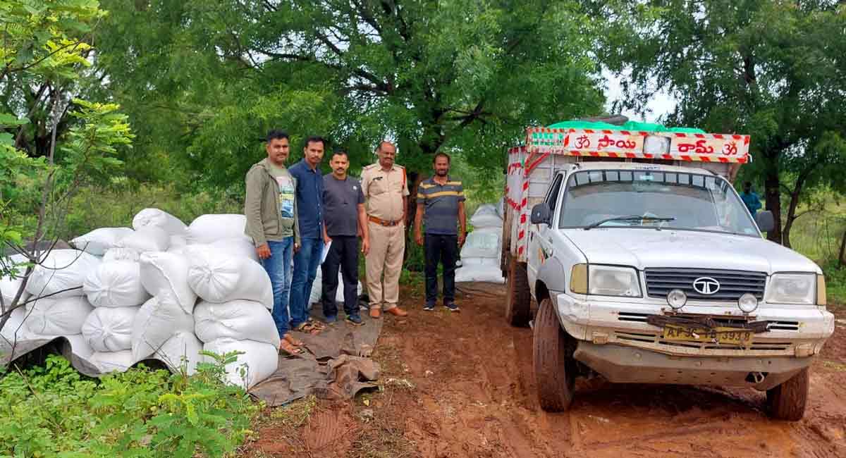 2 held, Rs 1.50 lakh worth of PDS rice seized