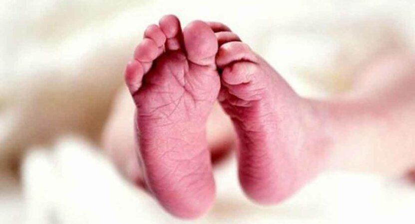 Body of new born found on roadside at Chintal