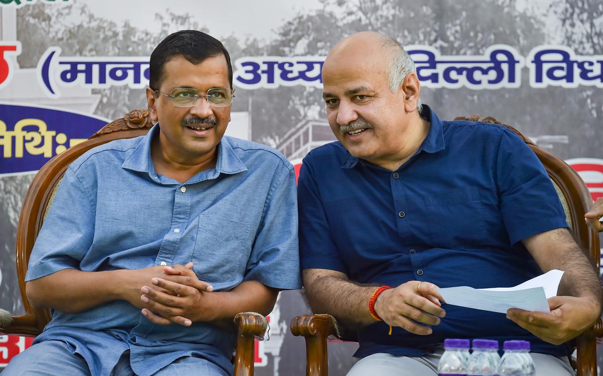 Kejriwal, Sisodia to visit Gujarat to guarantee people good health & education