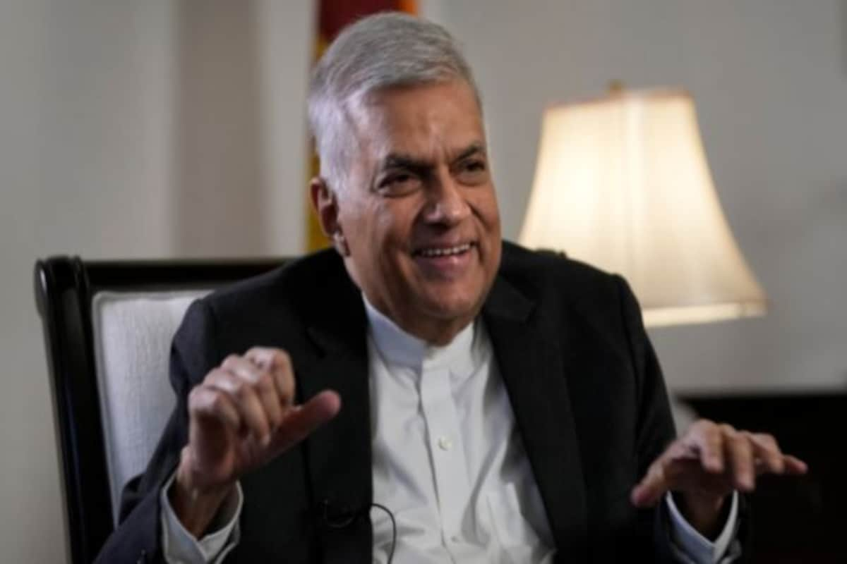 Pressure on Ranil not to dissolve Parliament?