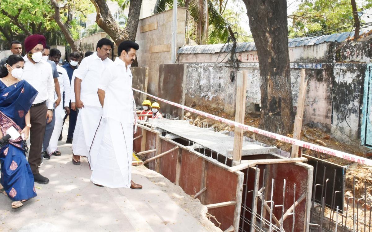 AMMK general secretary TTV seeks early completion of stormwater drain projects in Chennai on time