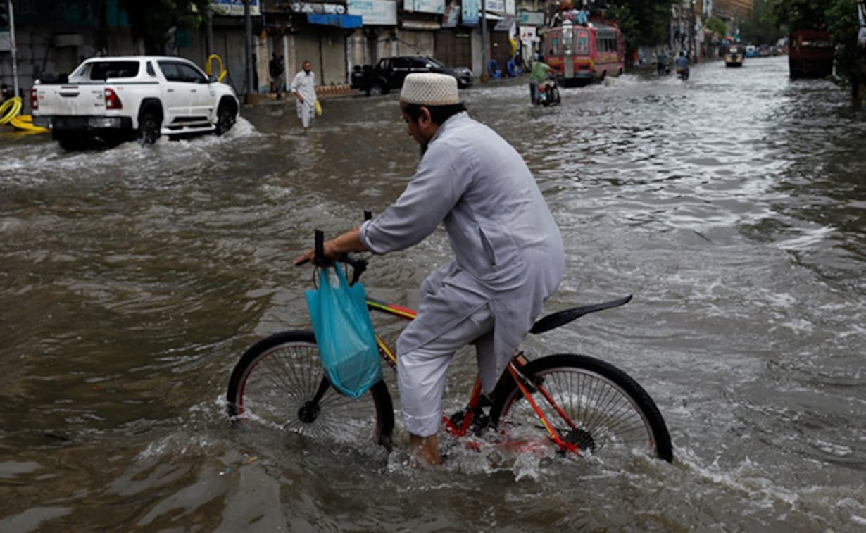 Pakistan hit by heavy rain