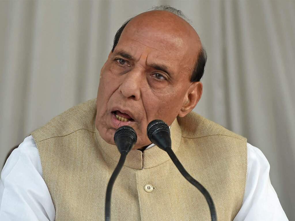 Rajnath meets wives of Manipur victims