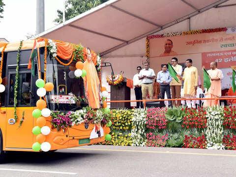 Yogi flags off 42 electric buses for LucknoY Kanpur