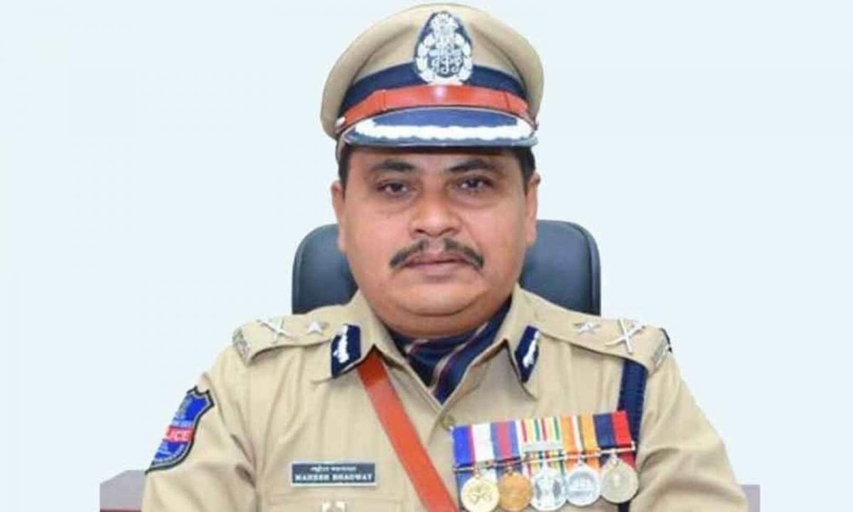 Mahesh Bhagwat among 12 police officials from Telangana who get police medals