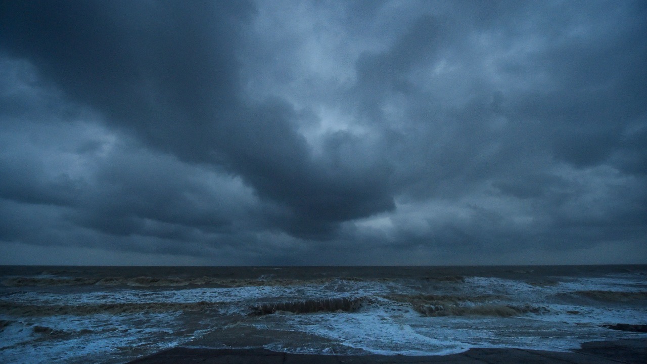 Low-pressure area forms over the Bay of Bengal: Met