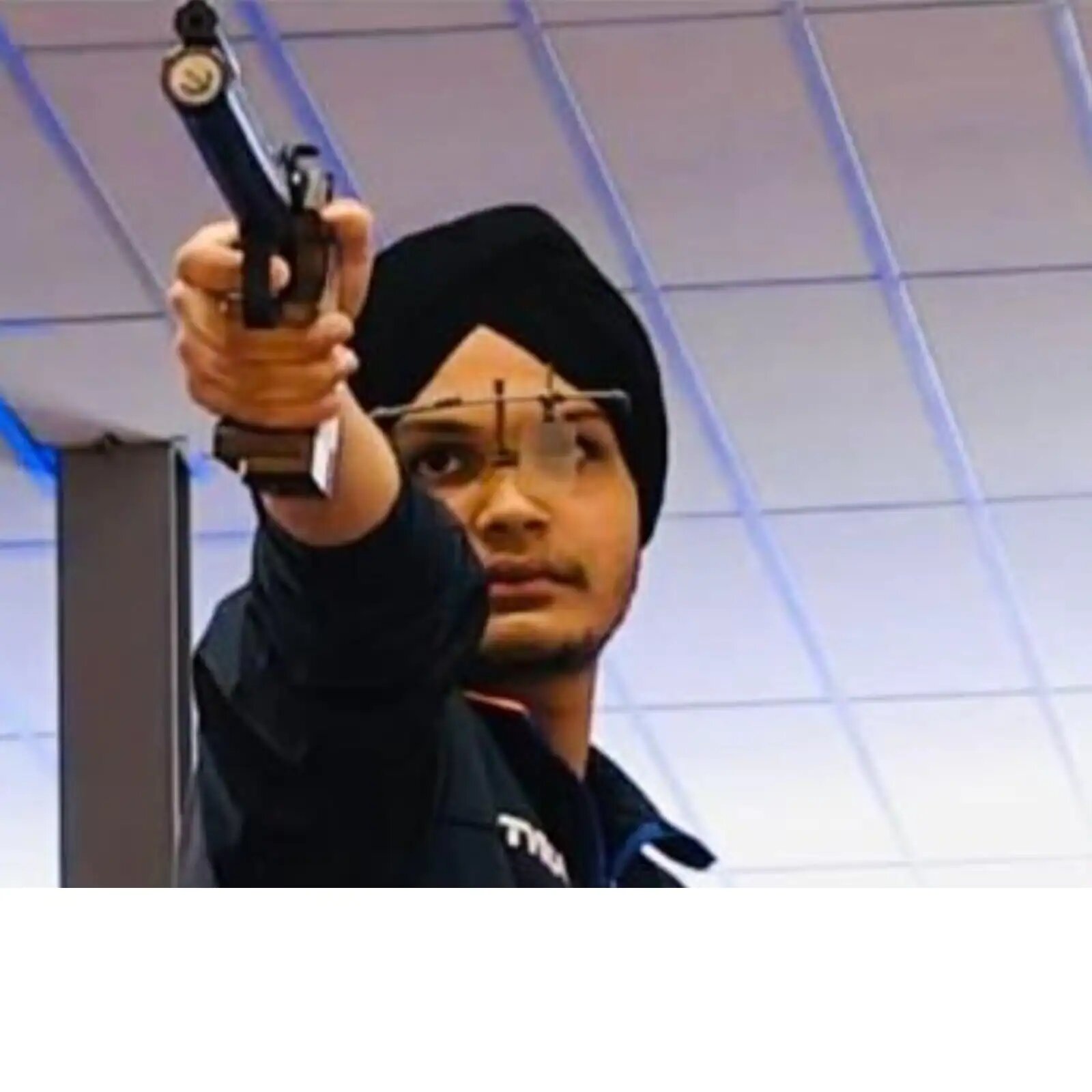 Sarabjot Singh wins T6 Air Pistol trial