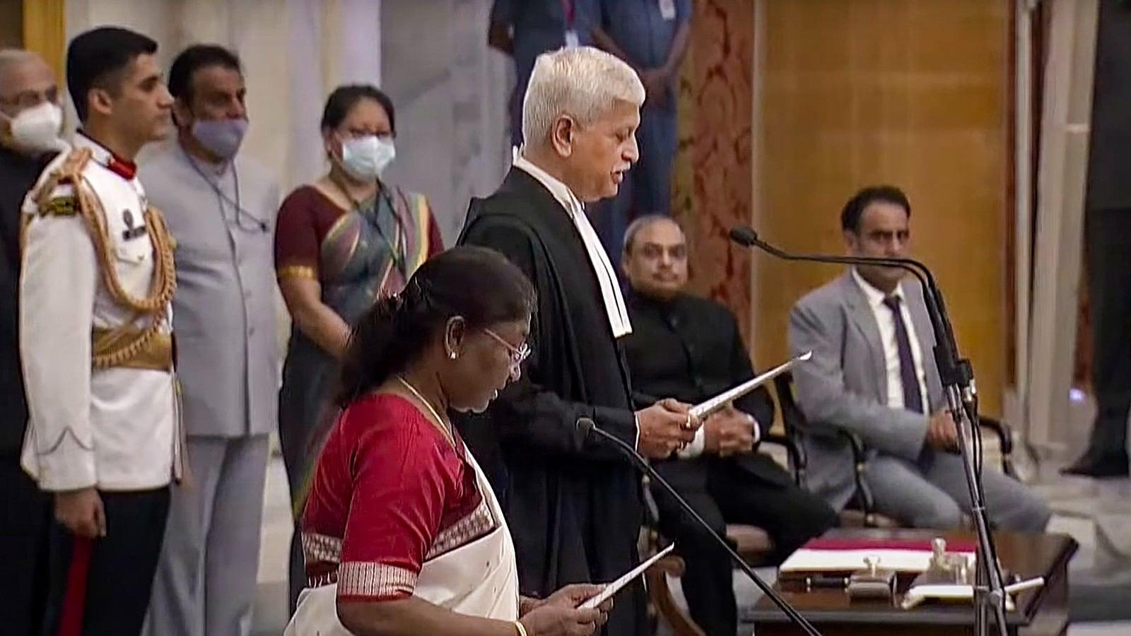 Justice UU Lalit takes oath as 49th Chief Justice of India