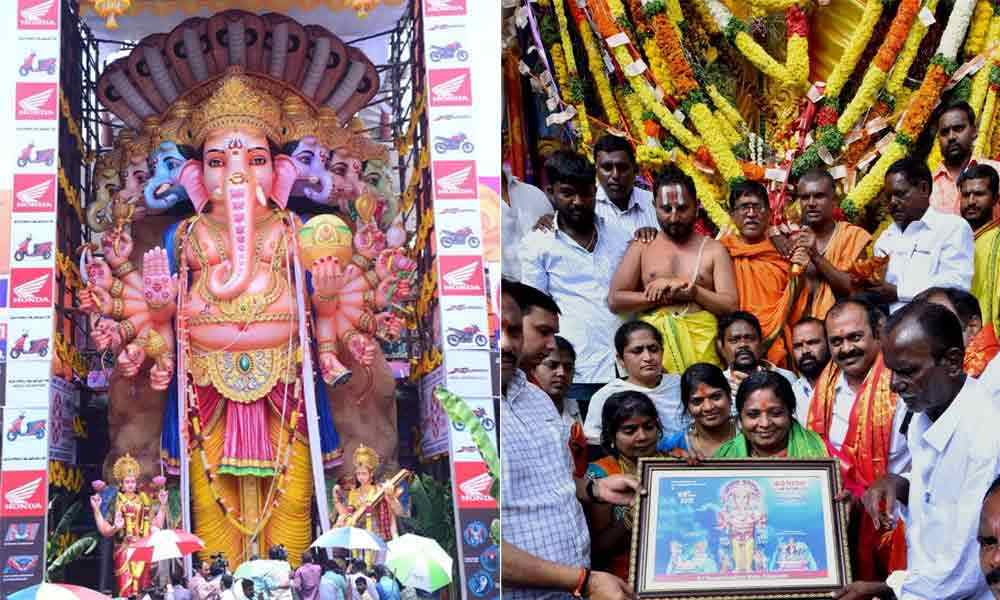 Telangana Governor performs inaugural pooja at Khairatabad Ganesh pandal