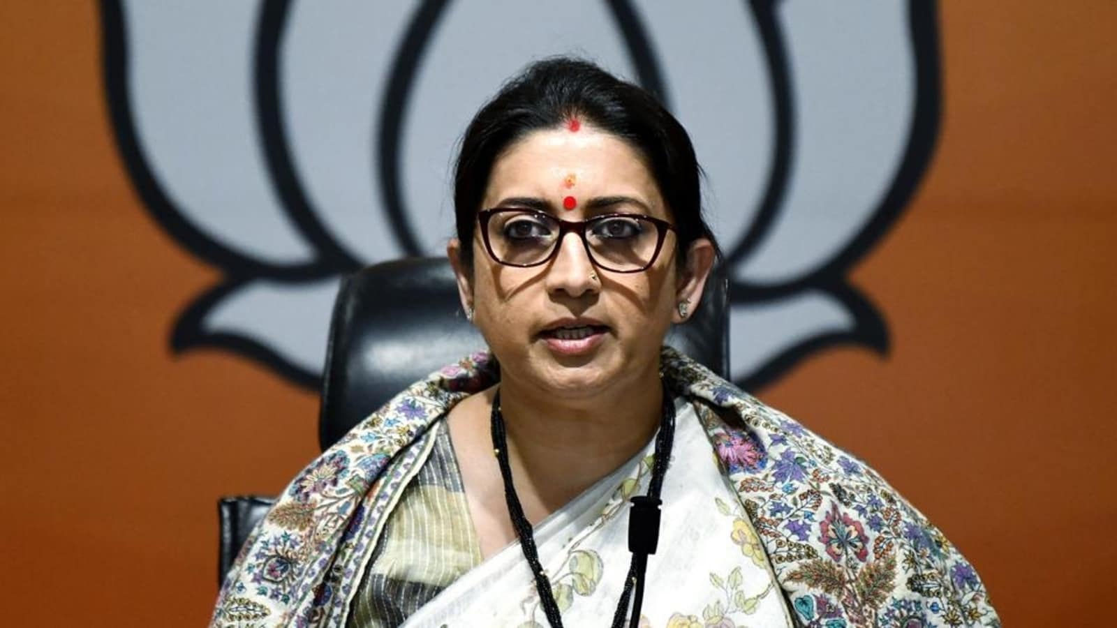 Smriti Irani takes on Rahul Gandhi for his ‘war against state’ remark