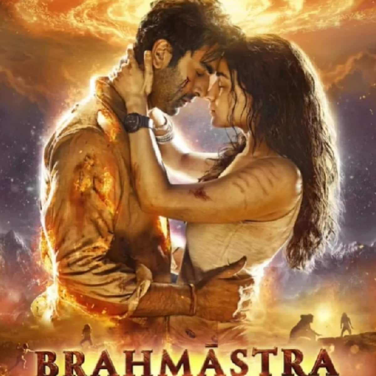 ‘Brahmastra’ makers to have exclusive fan screening with Alia-Ranbir a day before official release