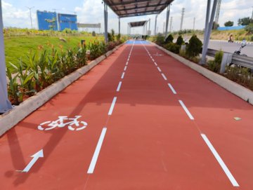 Solar Roof- topped Cycle Track on ORR