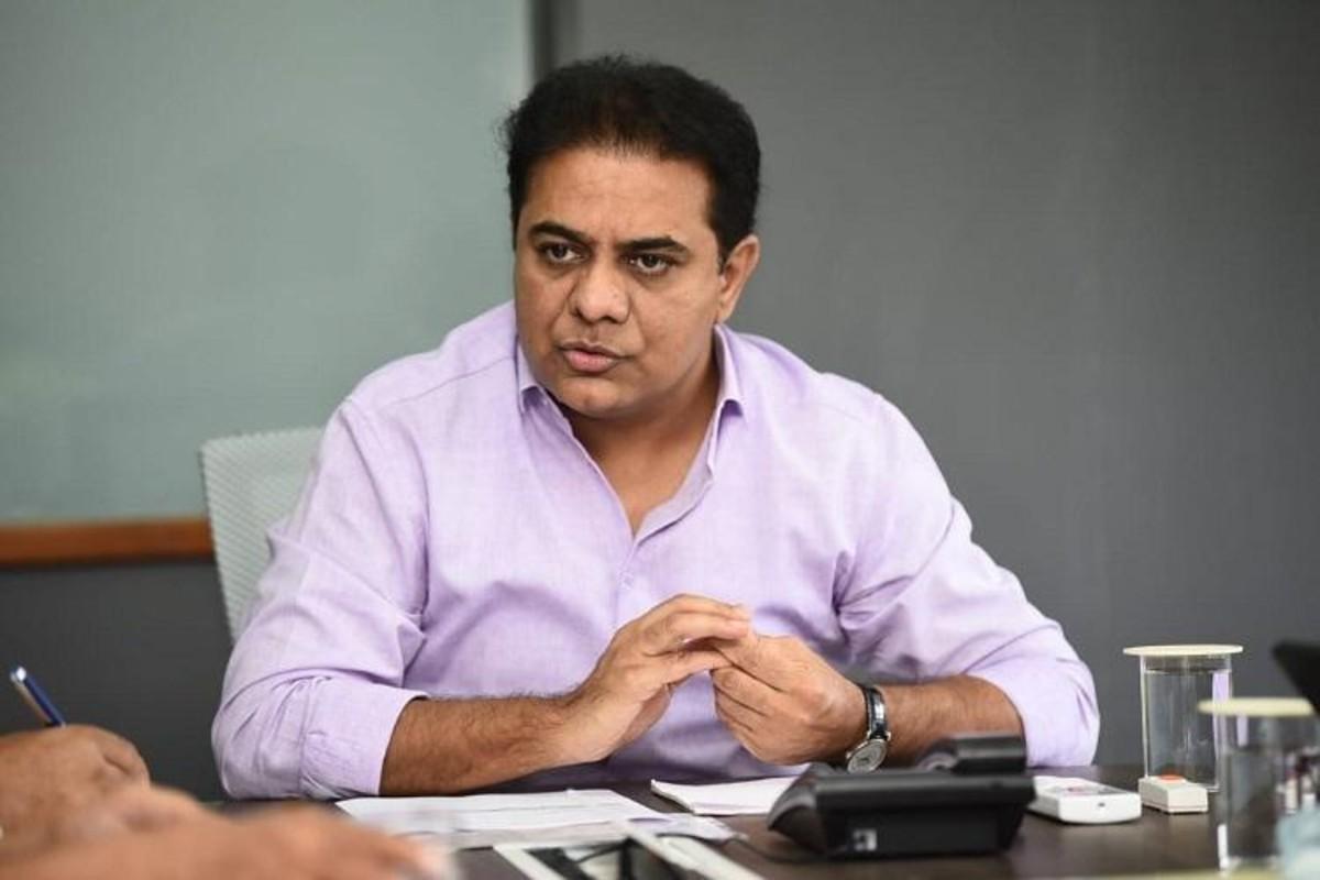 PM Modi doesn't have any foresight about food grains : KTR