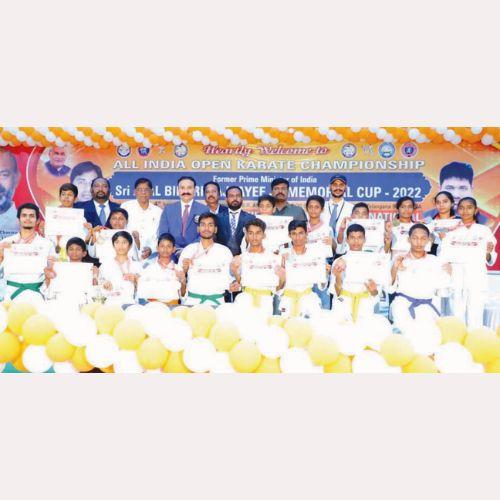 Students of Jagtial who have shown their ability in national level karate competitions