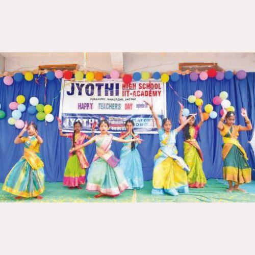 Teacher's Day Celebrations at Jyoti High School IIT Academy