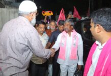 Secunderabad MLA and BRS party MP candidate for Secunderabad parliamentary constituency T. Padmarao Goud meets voters door-to-door in Nampally Assembly constituency area on Saturday.