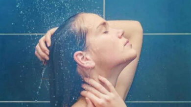 Hot or Cold Bath Experts Warn Certain Habits Can Put Your Health at Risk