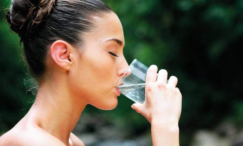 Morning Hydration Debate Should You Drink Warm or Normal Water on an Empty Stomach