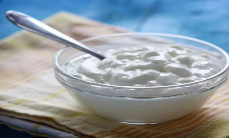 Diet Experts Warn Against Certain Food Combinations With Curd