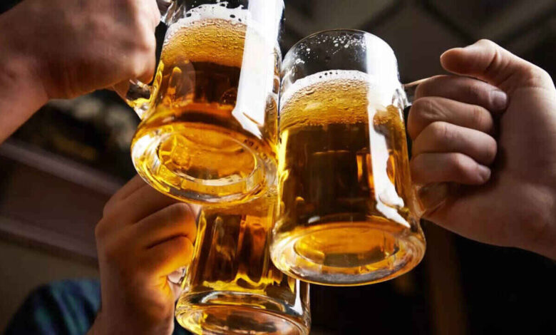 Health Experts Warn Beer Does Not Cool the Body During Summer