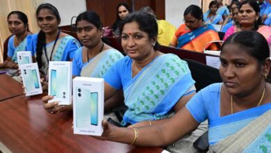 Telangana Anganwadi Teachers to Receive New Smartphones as Government Pushes Digital Upgrade