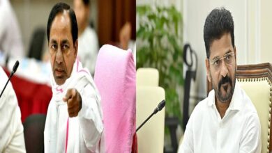 Karimnagar political rally with Revanth Reddy and KCR holding parallel public meetings drawing large crowds and political attention in Telangana