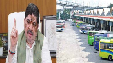 Ponnam Prabhakar urges TGSRTC staff to avoid strike amid ongoing talks