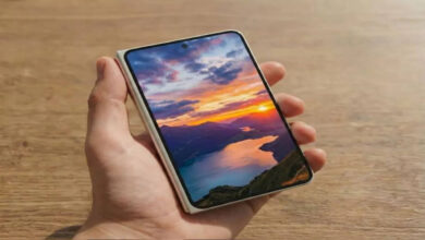 Foldable iPhone Design Debate Sparks Fresh Buzz Online