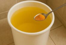 Turmeric Water Bath Becomes Popular for Natural Skin Care and Daily Wellness