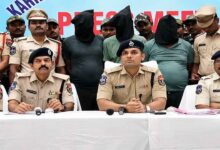 Karimnagar police officials presenting accused persons arrested in the PMJ jewellery robbery case during a press conference