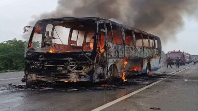 Private bus catches fire on NH 65 near Nalgonda as passengers escape safely due to driver's timely action